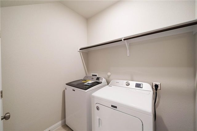 8208 Cottage Rose DR, Austin, TX 78744