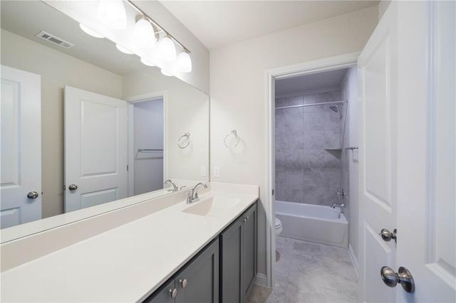 8208 Cottage Rose DR, Austin, TX 78744