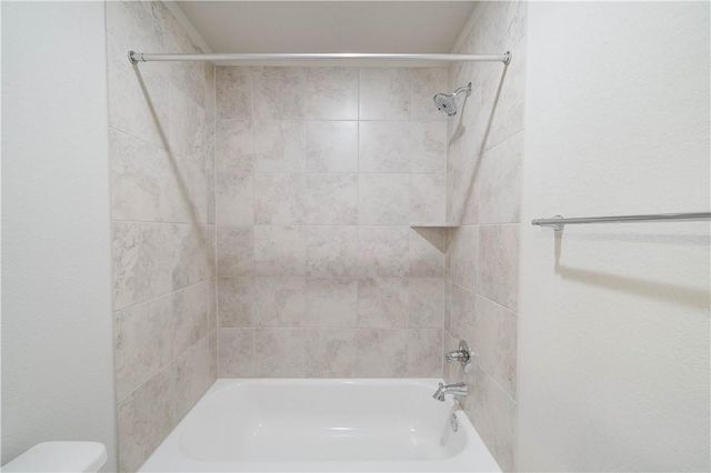 8208 Cottage Rose DR, Austin, TX 78744