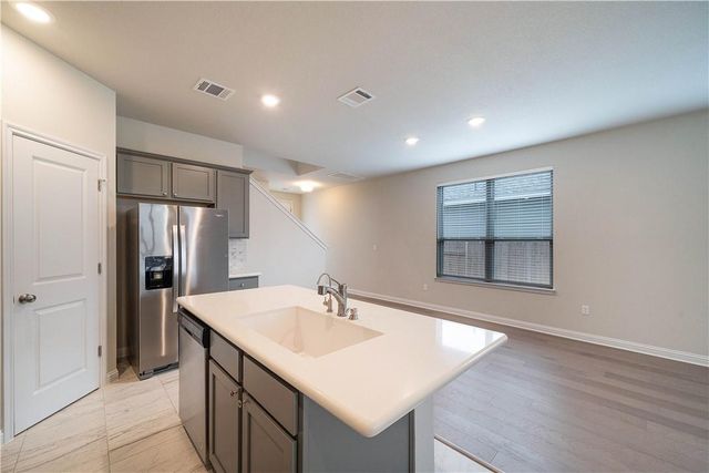 8208 Cottage Rose DR, Austin, TX 78744