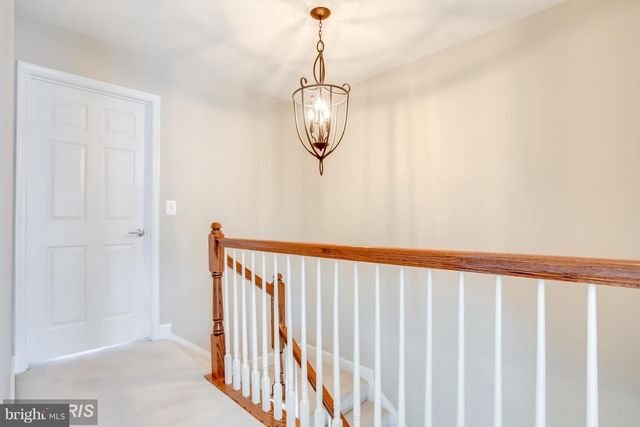 2159 OBERLIN DR, Woodbridge, VA 22191