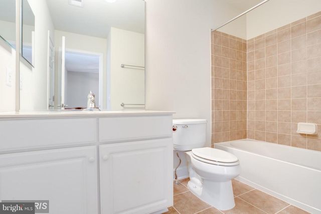 2159 OBERLIN DR, Woodbridge, VA 22191