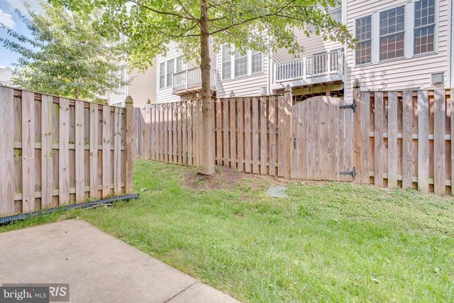 2159 OBERLIN DR, Woodbridge, VA 22191