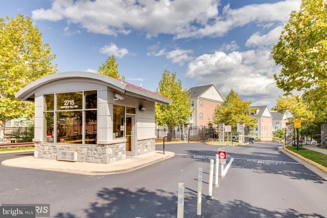 2159 OBERLIN DR, Woodbridge, VA 22191