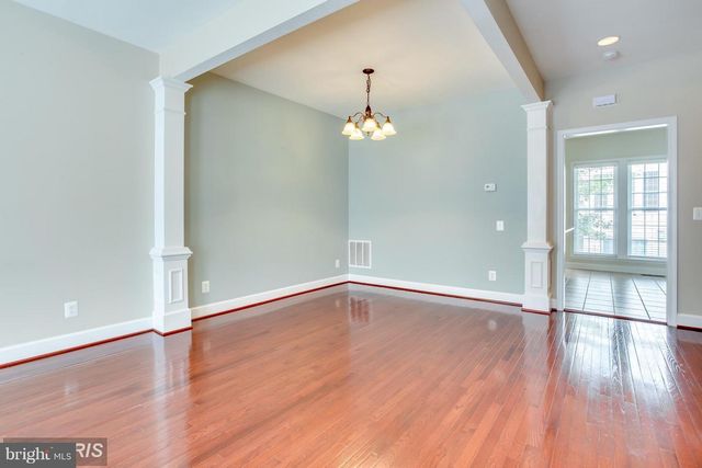 2159 OBERLIN DR, Woodbridge, VA 22191