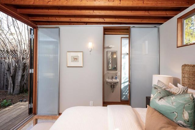 413 Gilbert Avenue, Menlo Park, CA 94025