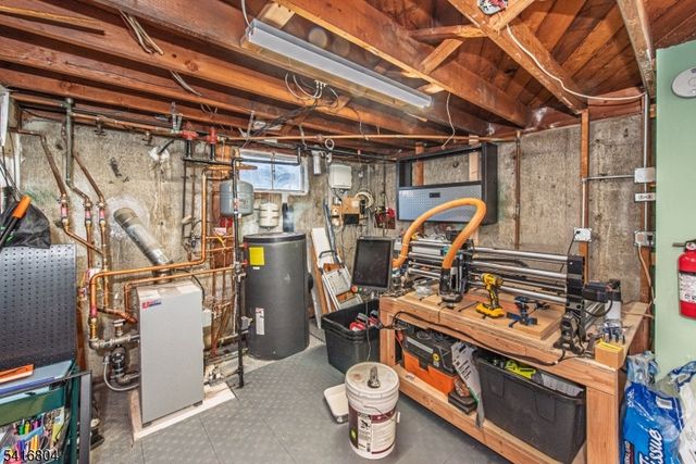 26 Green Rd, Mine Hill Twp., NJ 07803