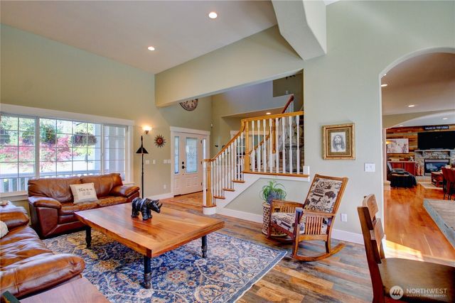18033 3rd Avenue NE, Arlington, WA 98223