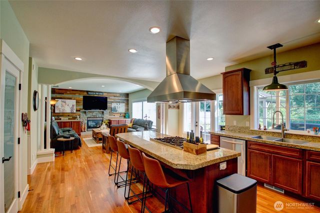 18033 3rd Avenue NE, Arlington, WA 98223