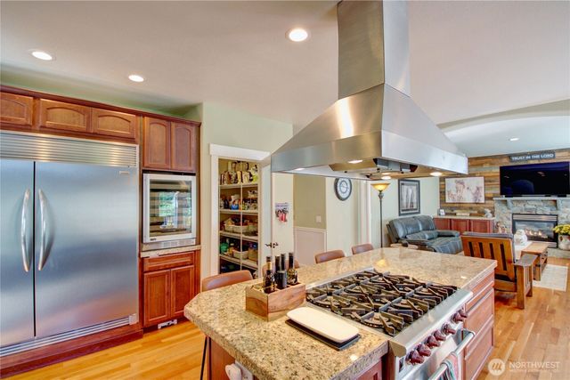 18033 3rd Avenue NE, Arlington, WA 98223