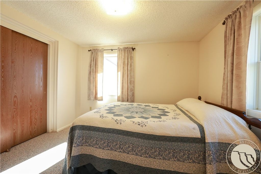 322 N Dent Avenue, Broadus, MT 59317 photo 4