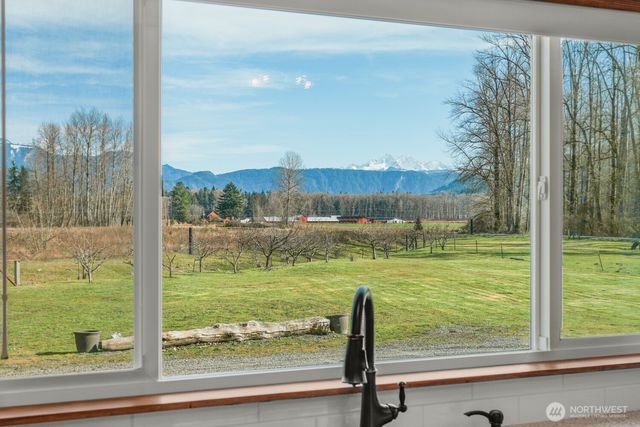 3999 Deming Road, Everson, WA 98247