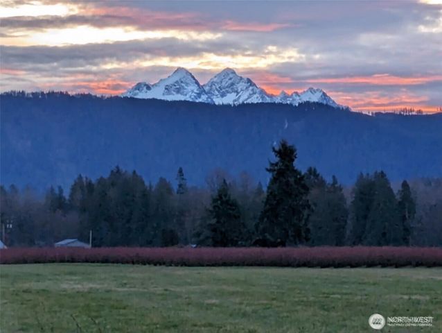 3999 Deming Road, Everson, WA 98247