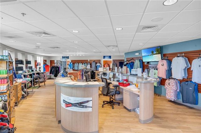 132 Nicklaus BLVD, North Fort Myers, FL 33903