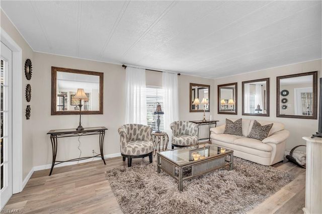 132 Nicklaus BLVD, North Fort Myers, FL 33903