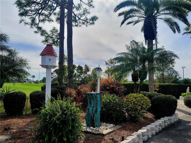132 Nicklaus BLVD, North Fort Myers, FL 33903