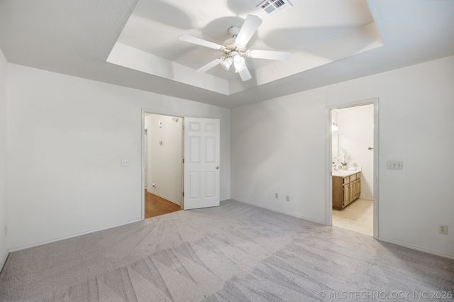 5516 S Delaware Court, Tulsa, OK 74105