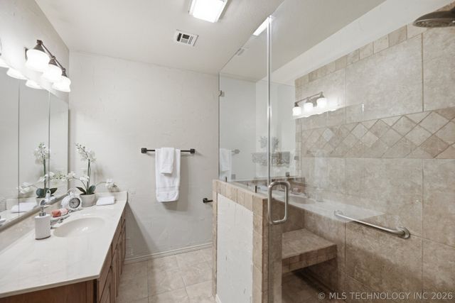 5516 S Delaware Court, Tulsa, OK 74105