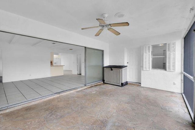 685 Ipswich Street 687, Boca Raton, FL 33487