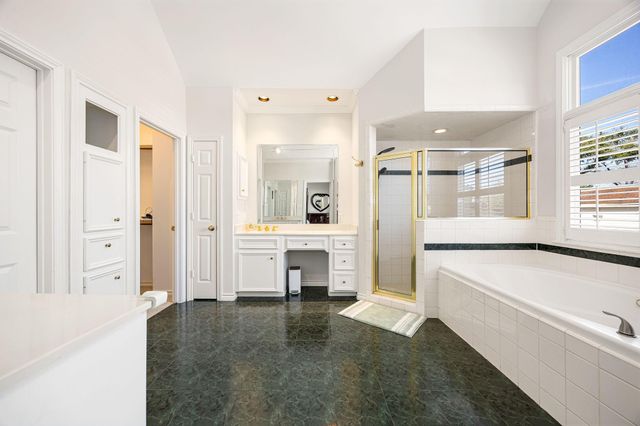 5842 Candlewood Lane, Houston, TX 77057