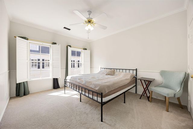 5842 Candlewood Lane, Houston, TX 77057