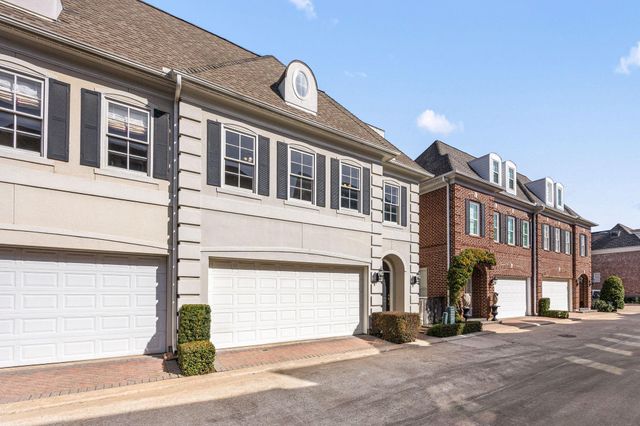 5842 Candlewood Lane, Houston, TX 77057