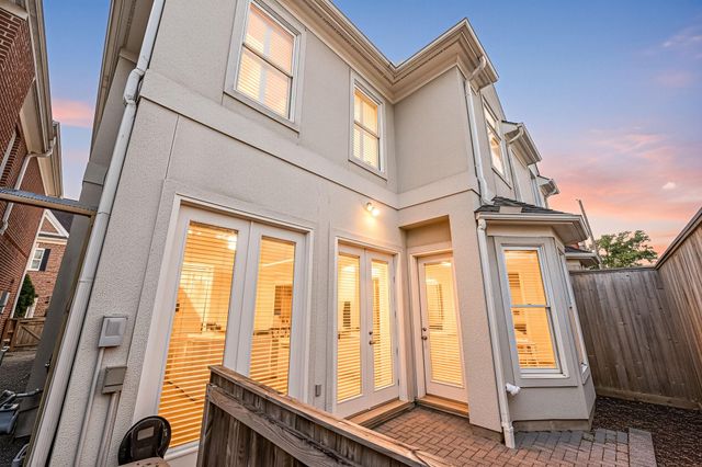 5842 Candlewood Lane, Houston, TX 77057