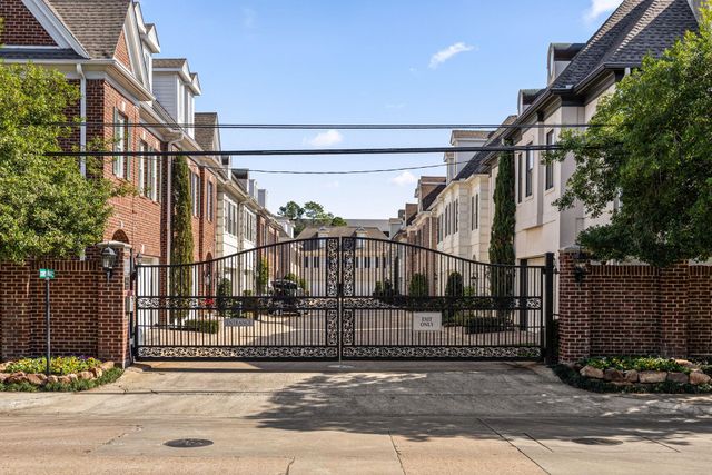 5842 Candlewood Lane, Houston, TX 77057