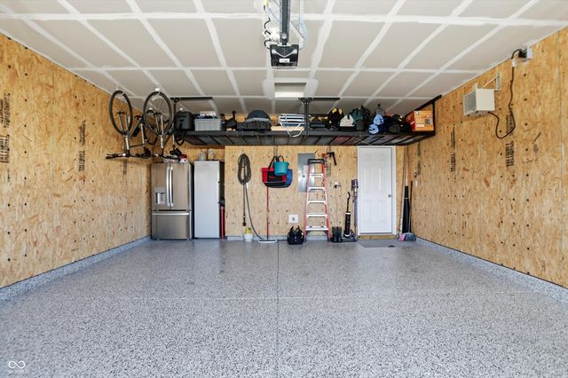 4672 Homestead Drive, Whitestown, IN 46075