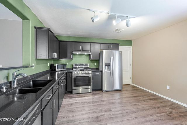 1240 S Brush Canyon Drive, Tucson, AZ 85710