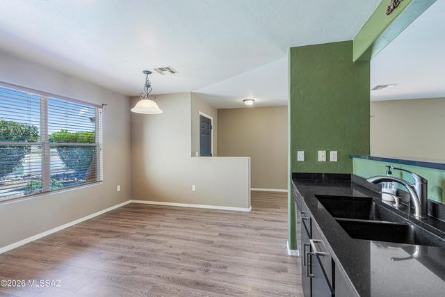 1240 S Brush Canyon Drive, Tucson, AZ 85710