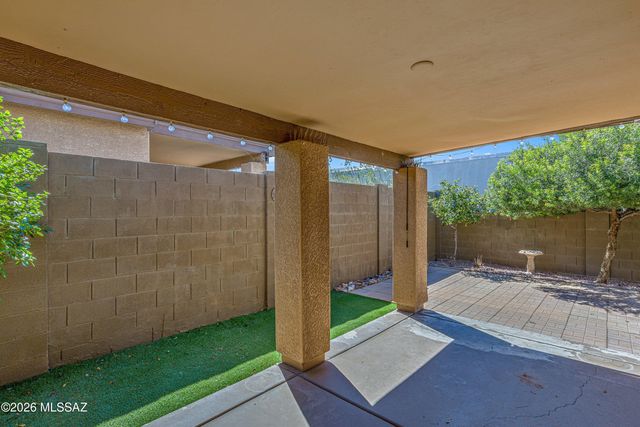 1240 S Brush Canyon Drive, Tucson, AZ 85710