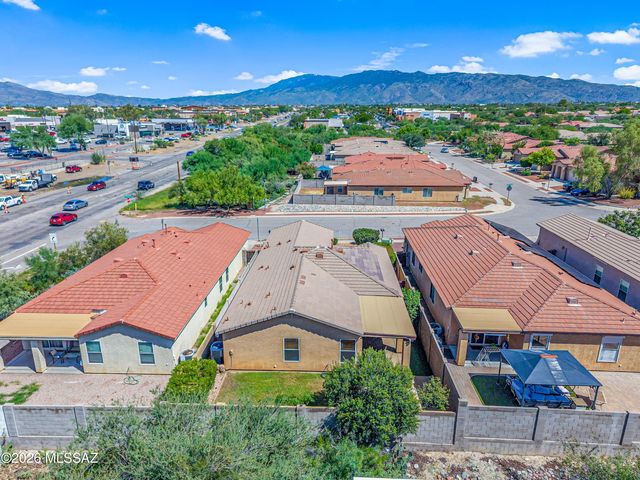 1240 S Brush Canyon Drive, Tucson, AZ 85710