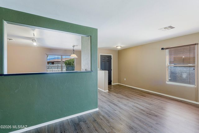 1240 S Brush Canyon Drive, Tucson, AZ 85710