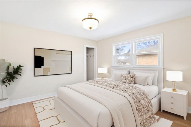 4849 N Newland Avenue, Chicago, IL 60656