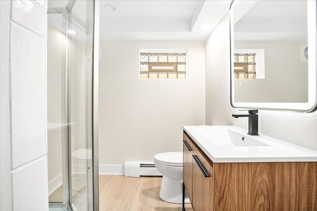 4849 N Newland Avenue, Chicago, IL 60656