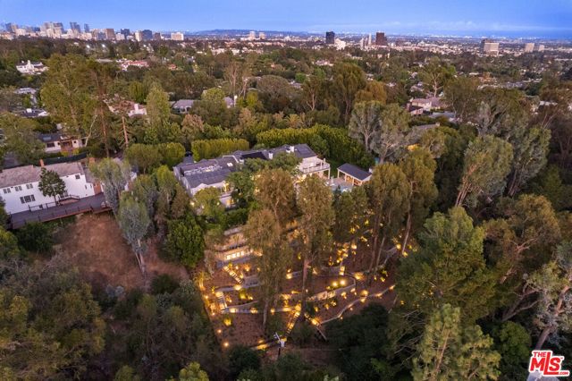 491 N Tigertail Road, Los Angeles, CA 90049