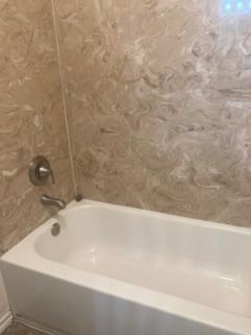 2811 Salado ST B, Austin, TX 78705
