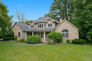 348 Westminster, Glen Carbon, IL 62034
