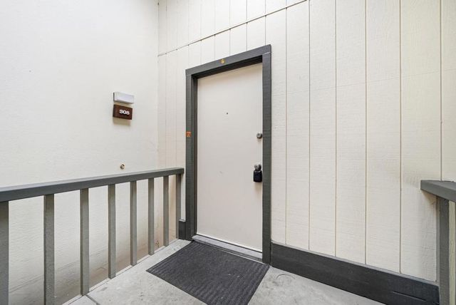 150 Saratoga 308, Santa Clara, CA 95051