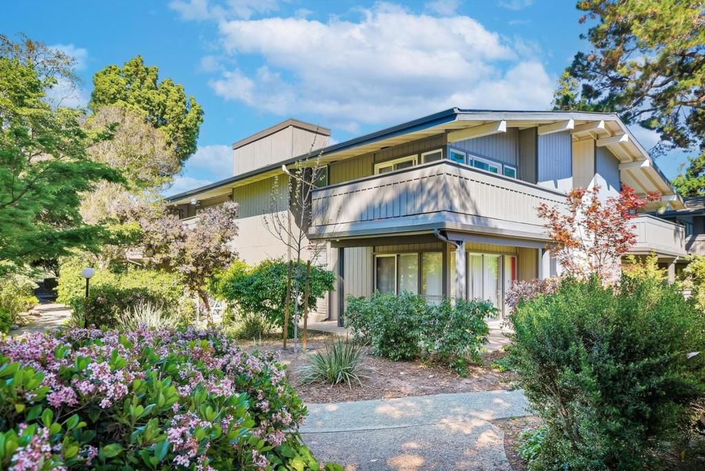 150 Saratoga 308, Santa Clara, CA 95051