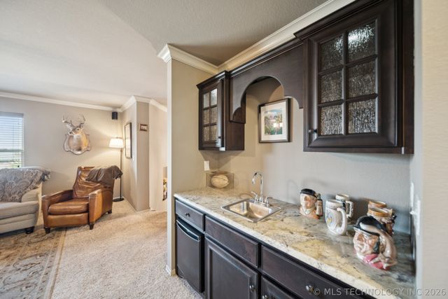 12564 S 71st East Avenue, Bixby, OK 74008