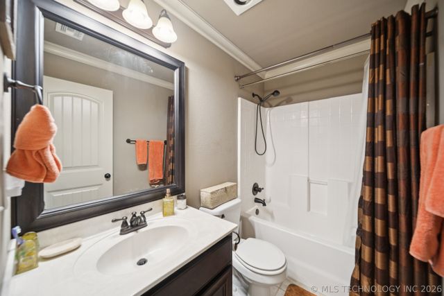 12564 S 71st East Avenue, Bixby, OK 74008