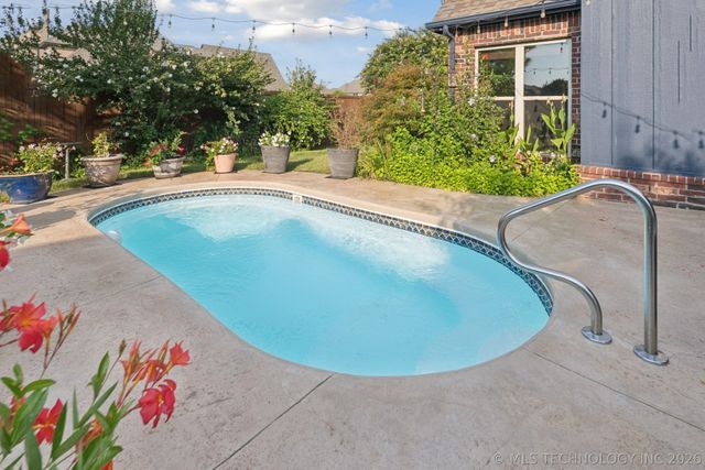 12564 S 71st East Avenue, Bixby, OK 74008