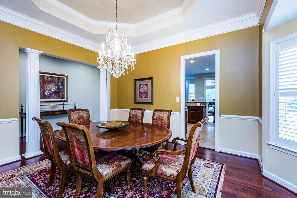 Image 13 of property listing at 306 GRINDSTONE DR, Arnold, MD 21012