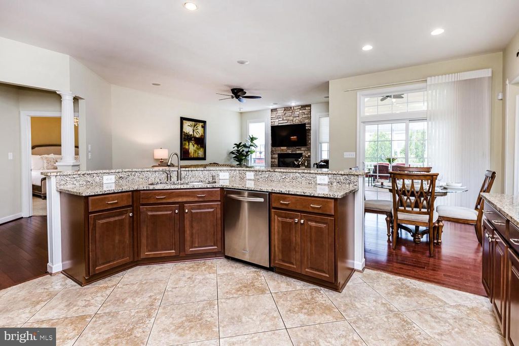 Image 16 of property listing at 306 GRINDSTONE DR, Arnold, MD 21012