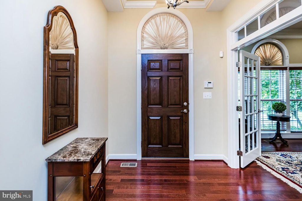 Image 3 of property listing at 306 GRINDSTONE DR, Arnold, MD 21012