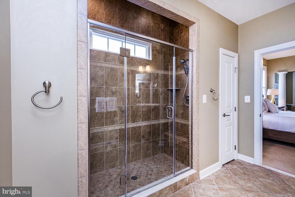 Image 36 of property listing at 306 GRINDSTONE DR, Arnold, MD 21012