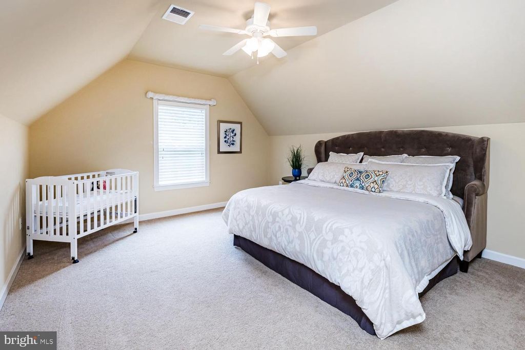 Image 44 of property listing at 306 GRINDSTONE DR, Arnold, MD 21012