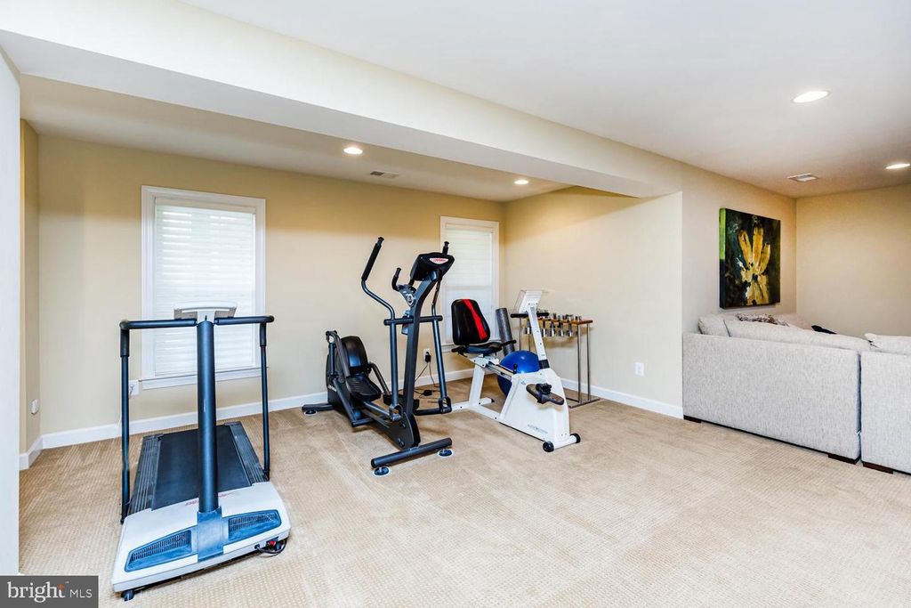 Image 58 of property listing at 306 GRINDSTONE DR, Arnold, MD 21012